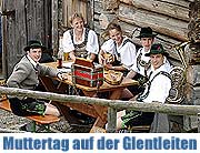 Der Muttertag ist im Freilichtmuseum Glentleiten gleichzeitig Tag der Volksmusik (Foto: Bezirk Oberbayern)